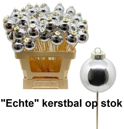 Kerstbal op stok H%