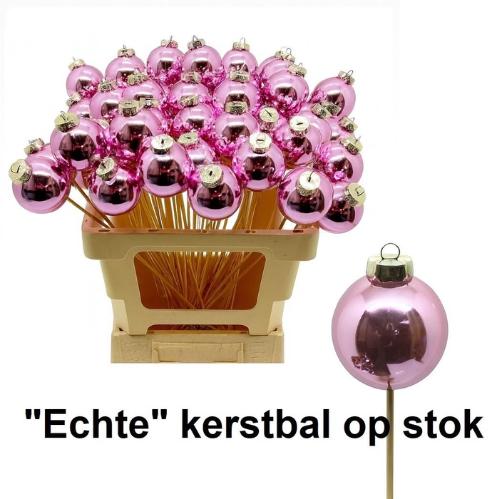 Kerstbal op stok H%