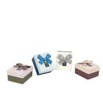 box-stvorec-maly-so-stuhou.jpg