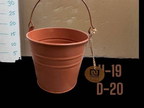 Vedro plech s rúčkou